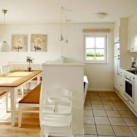 Lalandia База отдыха 4*