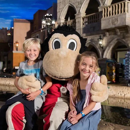 Lalandia База отдыха 4*