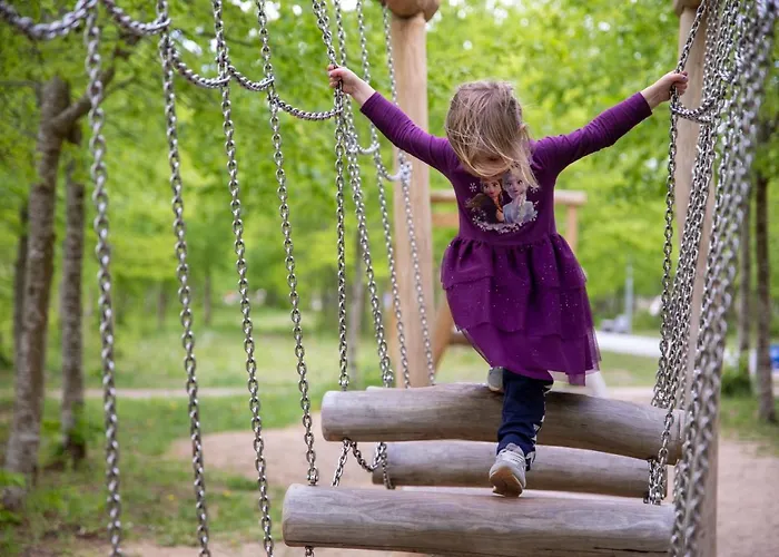 Lalandia База отдыха 4*